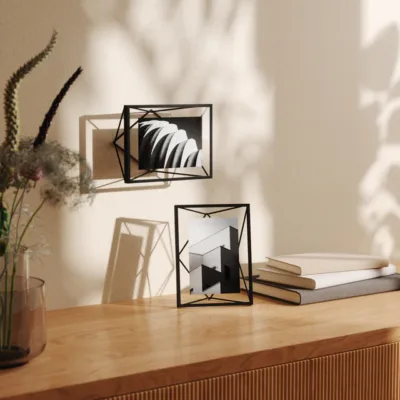 Umbra Frame Prisma Black 13 x 18 cm.