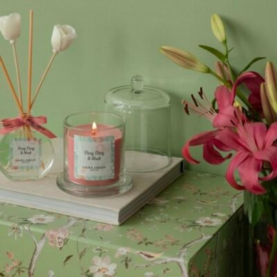 La Candles Κερί Bell Candle 210 gr. Ylang ylang & Musk