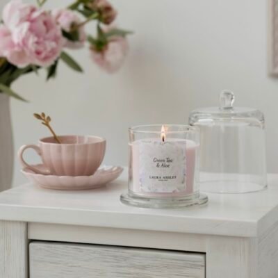 La Candles Κερί Bell Candle 210 gr. Green Tea & Aloe
